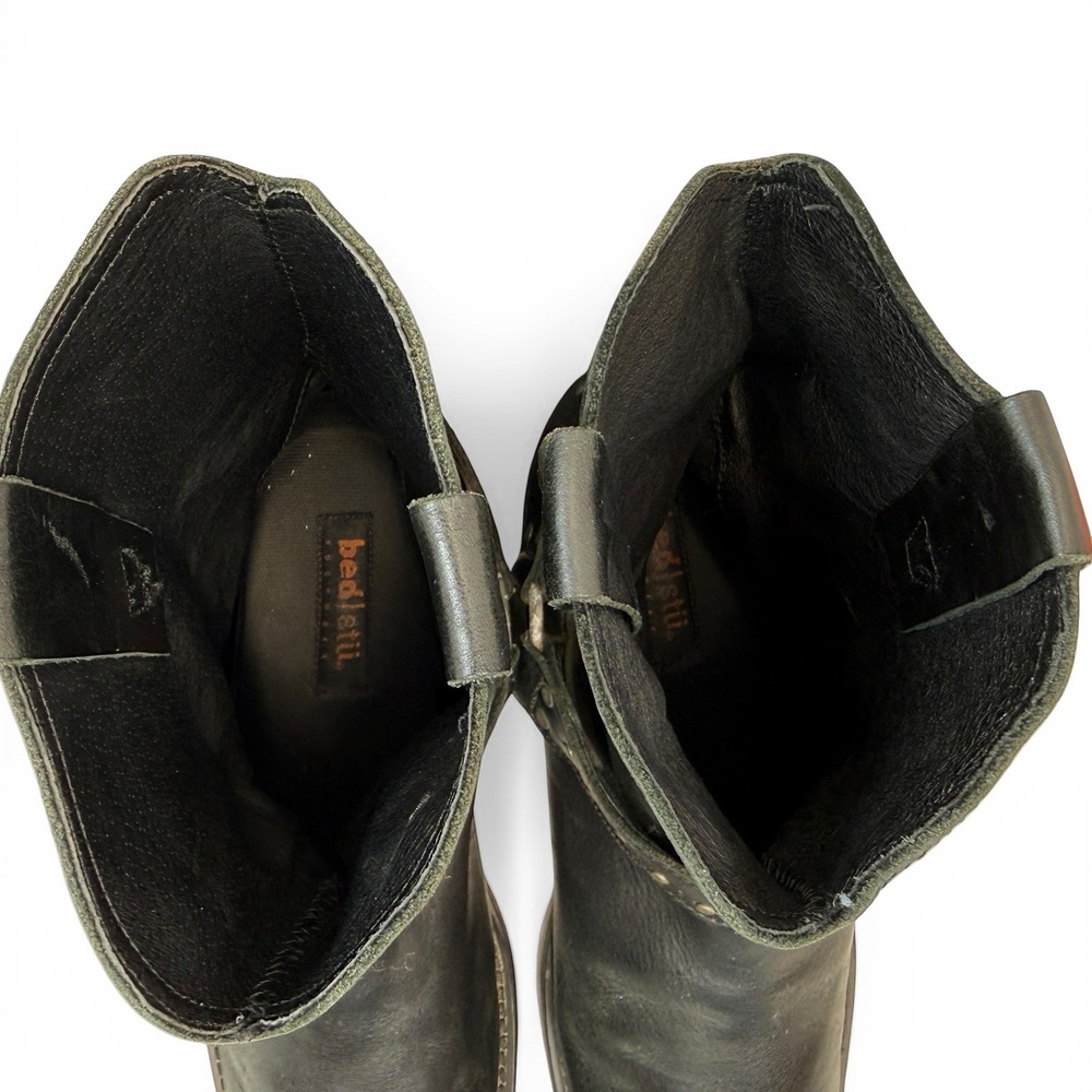Shoes - Picture 11 of 11